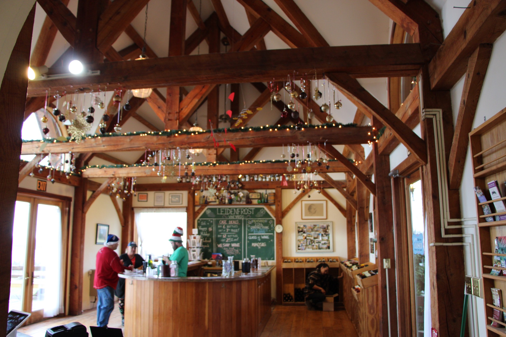 Deck the Halls! Exploring DogFriendly Vineyards Around Seneca Lake