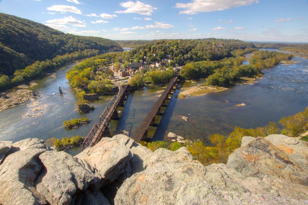 Exploring Dog-Friendly Vineyards Near Harpers Ferry, West Virginia